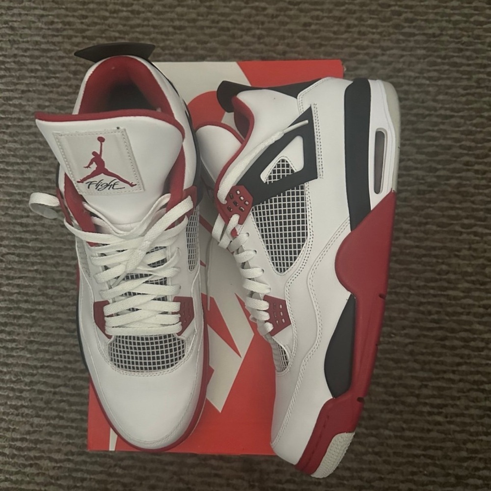 Air Jordan 4 Fire Red (2012) Size 15